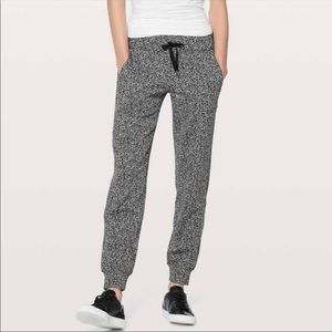 Lululemon Ready to Rulu Jogger/Pant Grey